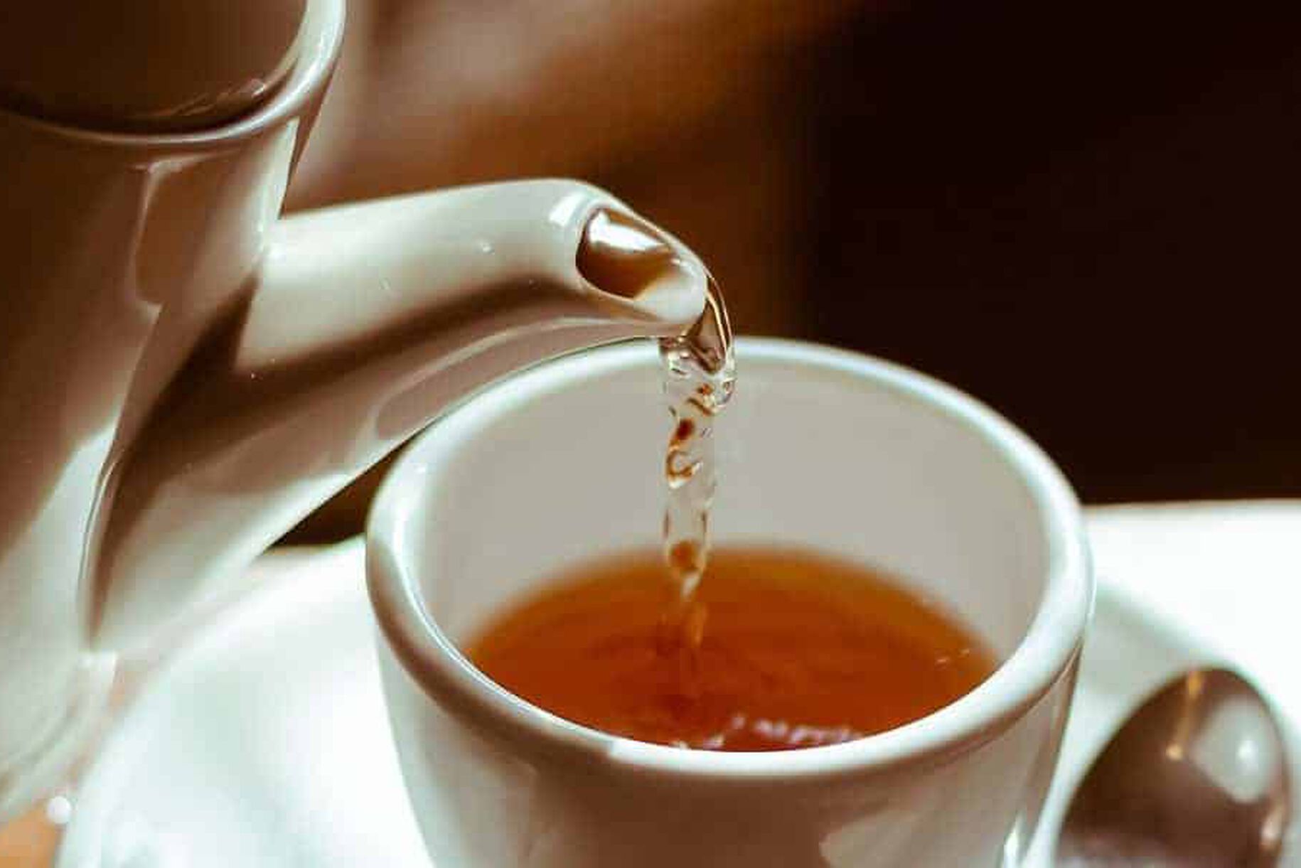 Come preparare il tè come un perfetto inglese