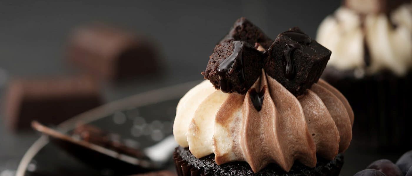 Glassa al caffè: come farla per decorare i dolci