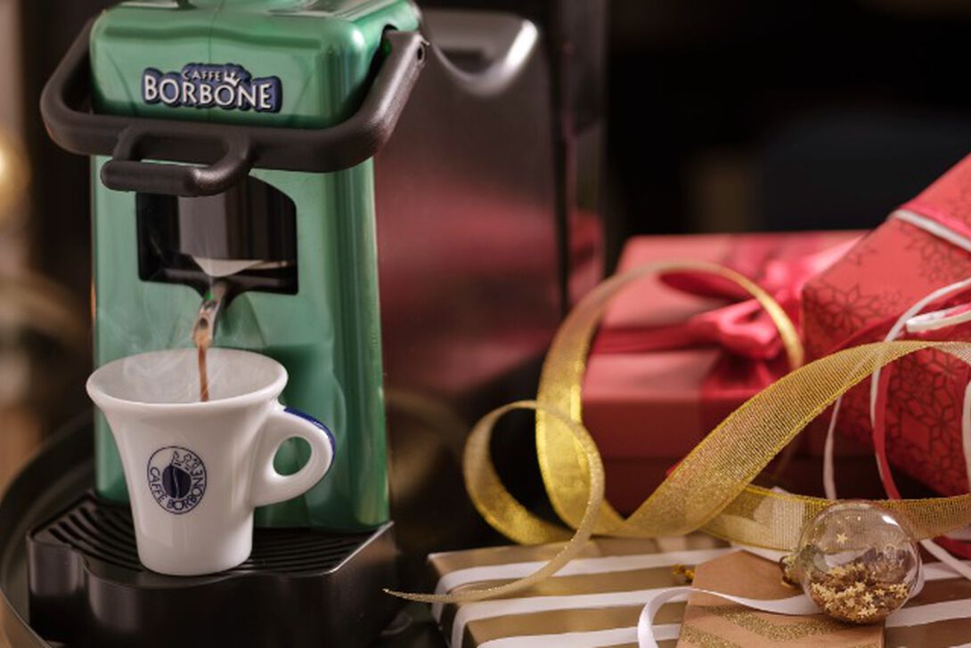 Macchine per caffè espresso a cialde, quali scegliere da regalare a Natale